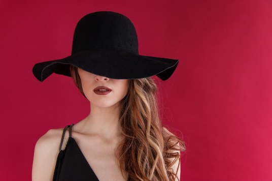 girl-3713107_960_720